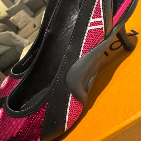 NEW Louis Vuitton Calfskin Archlight Slingback Pumps Pink Sequin EU 38.5/US 8.5 - Picture 4 of 8
